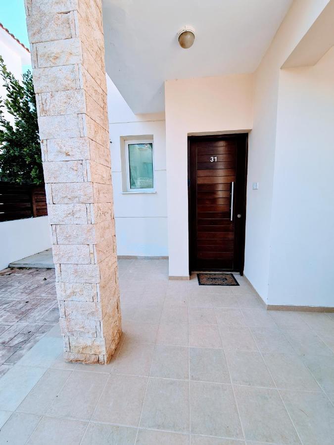 Villa Alkioni 31 Paralimni Exterior photo
