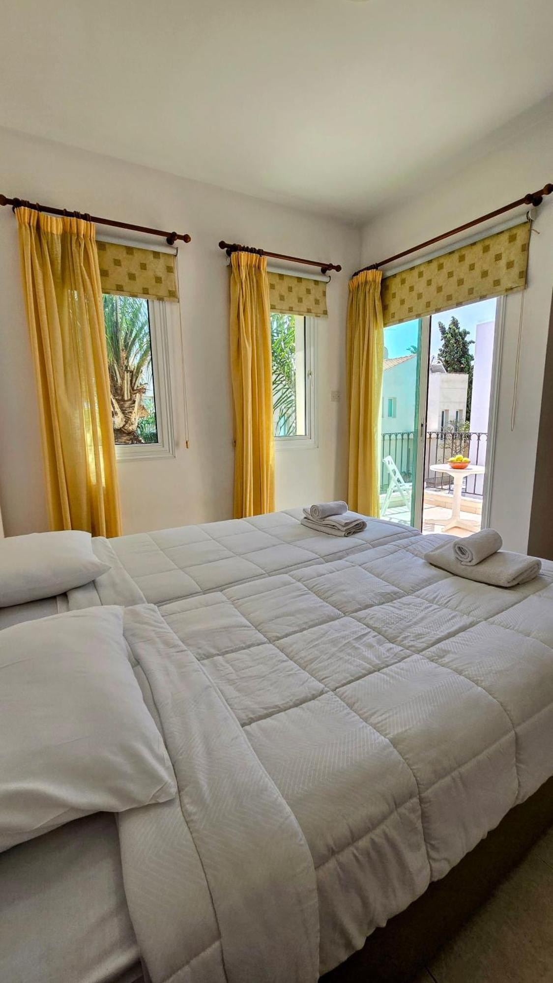 Villa Alkioni 31 Paralimni Exterior photo