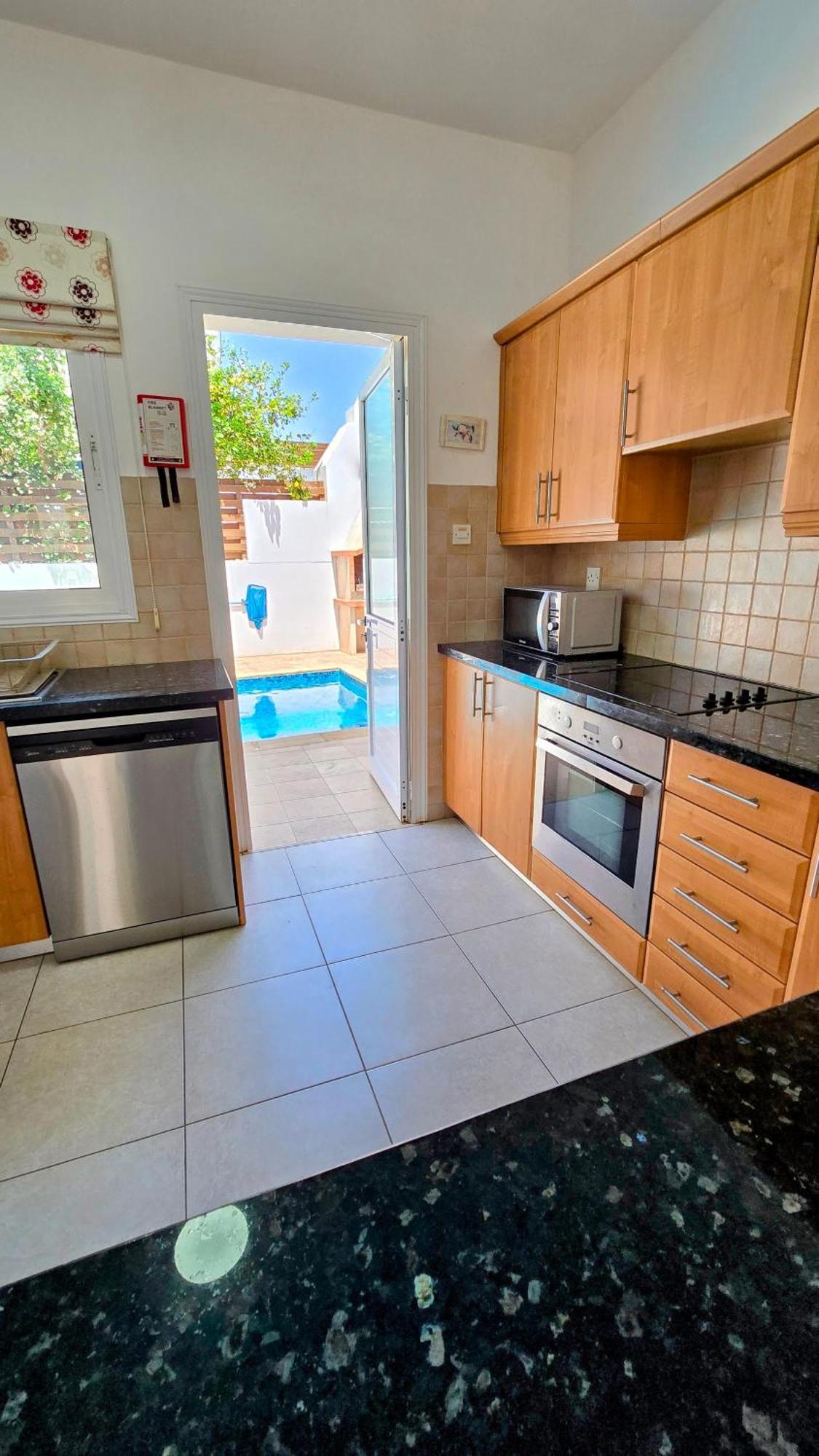 Villa Alkioni 31 Paralimni Exterior photo