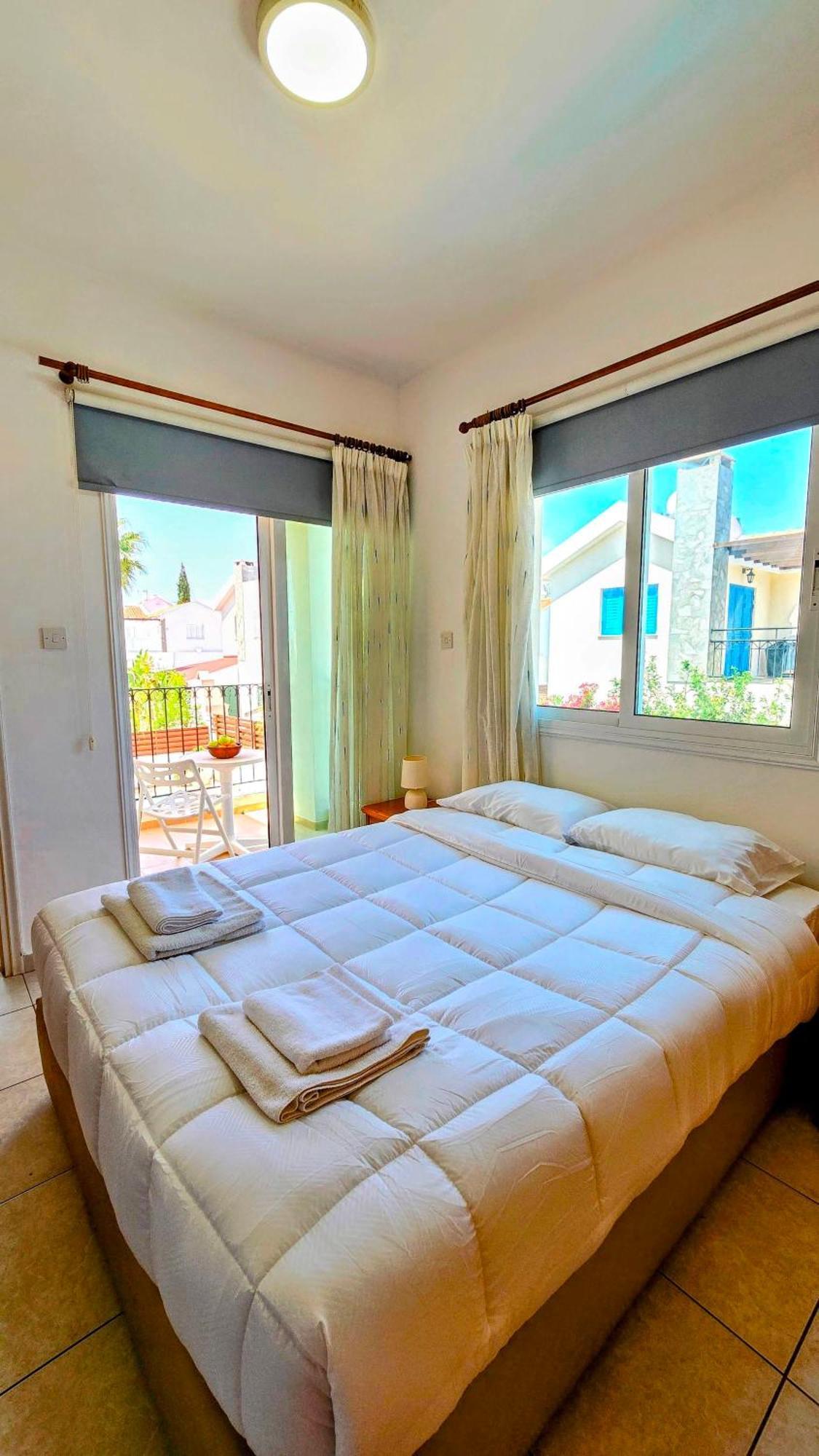 Villa Alkioni 31 Paralimni Exterior photo